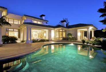 Are there any common pitfalls or mistakes to avoid when attempting to sell a house quickly in Los Angeles?